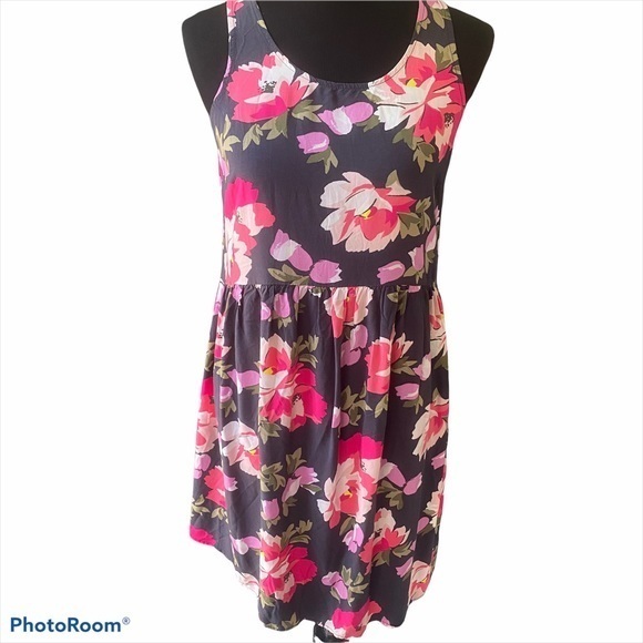 ๐OLD NAVY MATERNITY DRESS๐๐ - Picture 2 of 8